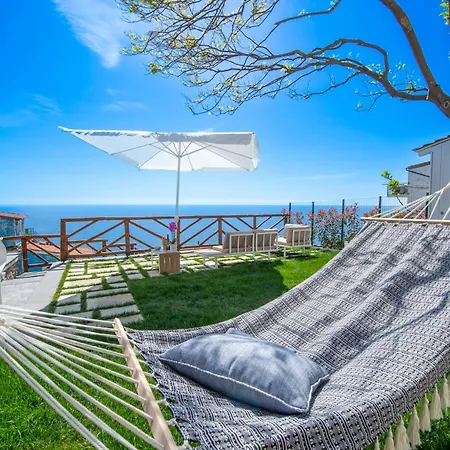 Teresea- Just Steps From The Holiday home Praiano