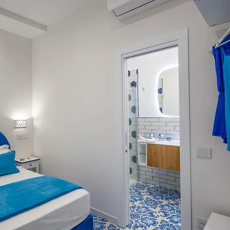 Teresea- Just Steps From The Holiday home *